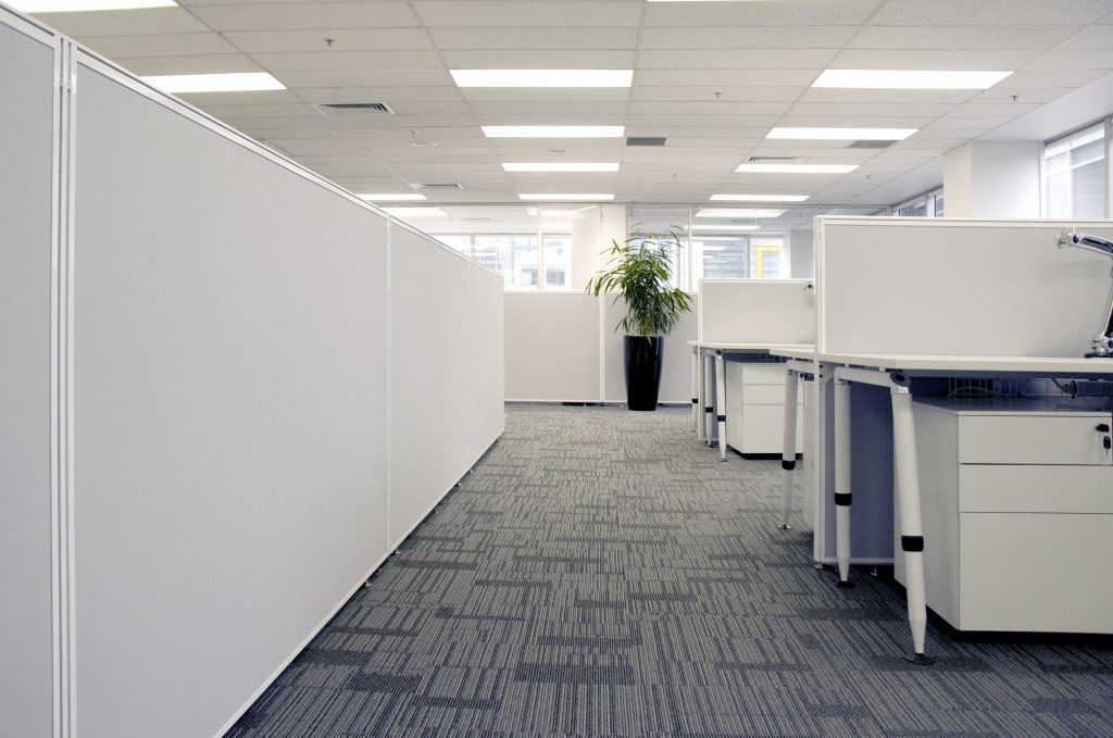 office with partitions