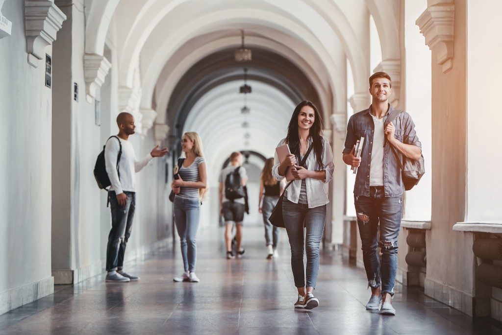 College students in university hallways
