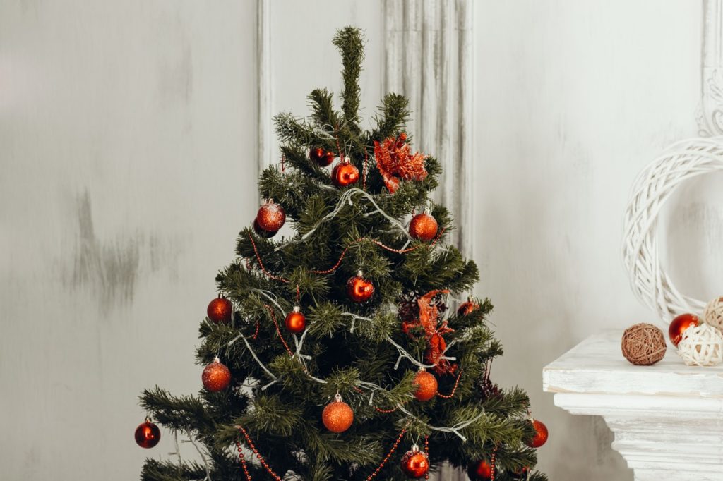 christmas tree with ornaments